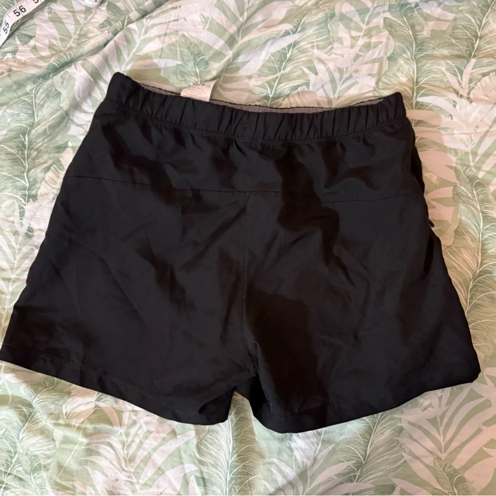 Asics Black Women's Shorts - Picture 7 of 7